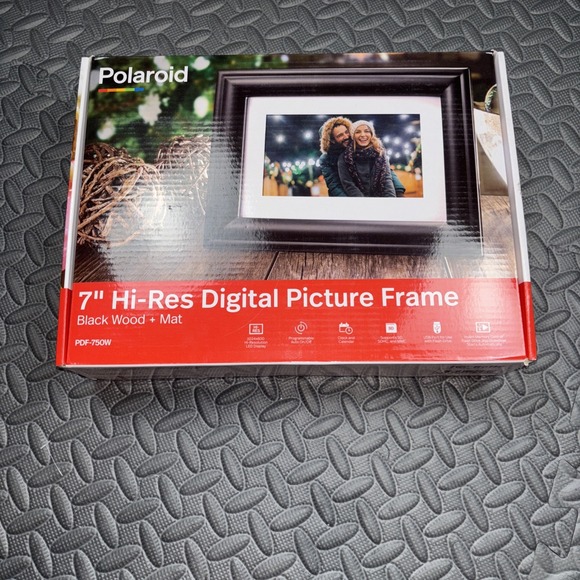 Polaroid 7‎ Digital Picture Frame - Picture 1 of 2